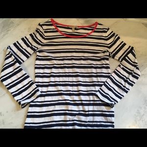 Banana Republic long sleeve w option of 3/4 sleeve